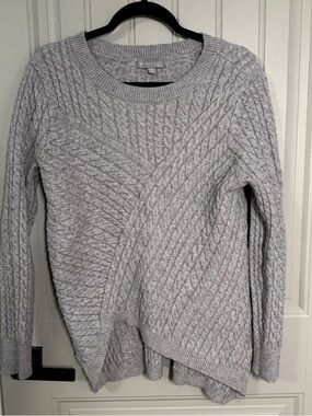 Light Gray Cable Knit Women’s Sweater